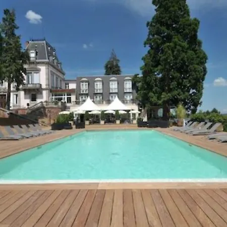 Le H - & Restaurant