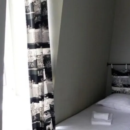 Hotel Le H - & Restaurant