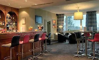 Le H - & Restaurant 3*